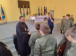 Правящий Архиерей провел встречу с учащимися и преподавательским составом Верхнемамонского Матвея Платова казачьего кадетского корпуса