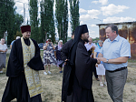 Архипастырь совершил освящение новосооруженных колоколов, куполов и крестов для строящегося храма в селе Лизиновка Россошанского района