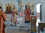 Епископ Россошанский и Острогожский Дионисий совершил Божественную литургию в храме Успения Пресвятой Богородицы г. Калач
