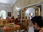 Преосвященнейший епископ Дионисий совершил Божественную литургию в Георгиевском храме села Терновое Острогожского района