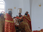 В Неделю 6-ю по Пасхе, о слепом, епископ Дионисий совершил Божественную литургию в Воскресенском соборе Белогорского мужского монастыря