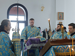 В праздник Похвалы Богородицы Архипастырь совершил Божественную литургию в Воскресенском соборе Белогорского мужского монастыря