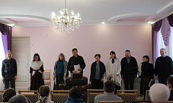 В Духовно-просветительском центре города Острогожска состоялся показ спектакля-читки писем «Близкие люди. Далекий путь»