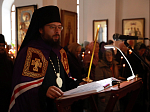 В четверг первой седмицы Великого поста Преосвященнейший епископ Дионисий совершил повечерие с чтением Великого канона прп. Андрея Критского в Тихоновском соборном храме г. Острогожска