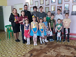 Благочинный поздравил с светлым праздником Пасхи воспитанников социально-реабилитационного центра