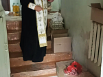 В Калачеевском районе священнослужитель благословил волонтеров, помогающих участникам специальной военной операции