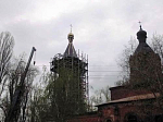 В Лесково прошло освящение и установка креста на колокольню храма святых Константина и Елены