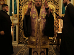В канун Великого Четверга Преосвященнейший епископ Дионисий совершил утреню и таинство Елеосвящения в Ильинском соборе