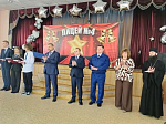 Священнослужители Россошанского благочиния посетили торжественные линейки в День знаний