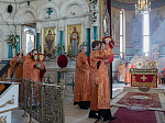 Преосвященнейший Дионисий, епископ Россошанский и Острогожский совершил Божественную литургию в Свято-Ильинском кафедральном соборе г. Россошь