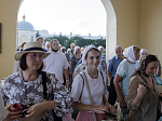 Епископ Россошанский и Острогожский Дионисий приняли участие в крестном ходе с иконой Божией Матери «Спорительница хлебов»