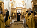 Митрополит Воронежский и Лискинский Сергий возглавил богослужение в Алексиево-Акатовом монастыре г. Воронежа