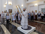 В день престольного праздника Архипастырь совершил Божественную литургию в храме Всемилостивого Спаса города Россошь