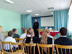 Клирик Россошанского благочиния посетил Крисоносовскую СОШ