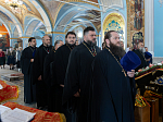 Епископ Россошанский и Острогожский Дионисий совершил Божественную литургию в храме Успения Пресвятой Богородицы г. Калач