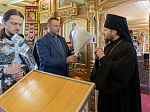 В Великий вторник епископ Дионисий совершил литургию Преждеосвященных Даров в храме Великомученика и Победоносца Георгия, с. Пасеково Кантемировского района