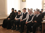 В Острогожской районной библиотеке обсудили значение духовной литературы с учащимися и преподавателями школ города