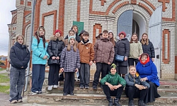 Ученики Каменской средней школы № 1 посетили Казанский храм