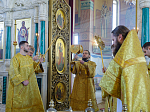 В Прощеное воскресенье Правящий Архиерей совершил Божественную литургию в Свято-Ильинском кафедральном соборе города Россошь