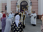 В день престольного праздника Архипастырь совершил Божественную литургию в храме Всемилостивого Спаса города Россошь