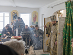 В пятницу 3-й седмицы Великого поста епископ Дионисий совершил Литургию Преждеосвященных Даров в Троицком храме с. Елизаветовка