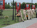 На «Аллее героев» г. Острогожска состоялась торжественная церемония, посвященная памяти воинов, погибших в зоне проведения специальной военной операции