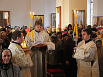 В родительскую субботу епископ Россошанский и Острогожский Андрей совершил Божественную литургию в Тихоновском соборном храме г.Острогожска