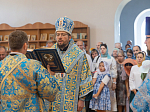 Епископ Дионисий 21 июля, в день празднования Казанской иконы Божией Матери, совершил Божественную литургию в Казанском храме пгт Каменка, центре Каменского благочиния