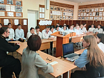 Благочинный провел встречу со студентами Острогожского медицинского колледжа