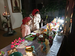 В Свято-Митрофановском храме с. Верхний Мамон завершилась благотворительная Пасхальная ярмарка