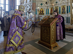 В Неделю 2-ю Великого поста Преосвященнейший епископ Дионисий совершил Литургию свт. Василия Великого в Свято-Ильинском кафедральном соборе города Россошь