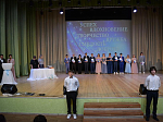 Выпускной вечер «От инициативы к успеху» прошел в Каменской СОШ №1 