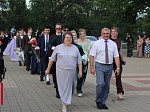 Священнослужители посетили выпускные вечера