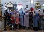 Преосвященнейший епископ Дионисий совершил Божественную литургию в Георгиевском храме села Терновое Острогожского района