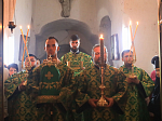 Преосвященнейший епископ Дионисий совершил Божественную литургию в Костомаровском монастыре