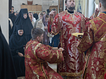 Преосвященнейший епископ Дионисий совершил Божественную литургию в Костомаровском монастыре