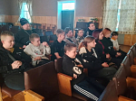 В селе Хохол-Тростянка священник провел открытый урок ко Дню славянской письменности и культуры