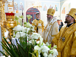 В день церковного новолетия Архипастыри совершили Божественную литургию в Петро-Павловском кафедральном соборе города Луганска