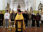 Выпускники Репьевской школы молились о благополучной сдаче экзаменов