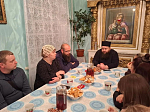 К 85‑летию блокады Ленинграда: молодежь «Круг радости» посмотрела фильм «Красавица» в трапезной Казанского храма