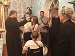 В трапезной Казанского храма поселка Каменка прошел кинопоказ фильма «Я слышу каждого»