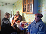 Помощник благочинного по церковной благотворительности и социальному служению посетил семьи военнослужащих – участников СВО