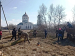 К празднику Пасхи прихожане храмов сел Александровка, Жилино и Кривоносово привели в порядок территории храмов