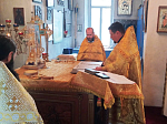 В храме святых апостолов Петра и Павла села Петропавловка соборно совершена миссионерская Литургия