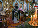 Праздничная литургия в Казанском храме поселка Каменка в День Святой Троицы