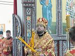 Преосвященнейший епископ Дионисий совершил Божественную литургию в Белогорском мужском монастыре