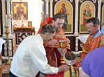 В престольный праздник Георгиевского храма села Манино была соборно совершена Божественная литургия
