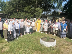 В храме Покрова Пресвятой Богородицы города Павловска поздравили семейные пары по случаю Дня семьи, любви и верности