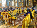 Торжественное соборное богослужение в праздник Собора Воронежских святых было совершено в Благовещенском кафедральном соборе города Воронежа
