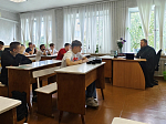 Представители Острогожского благочиния встретились со студентами местного многопрофильного техникума